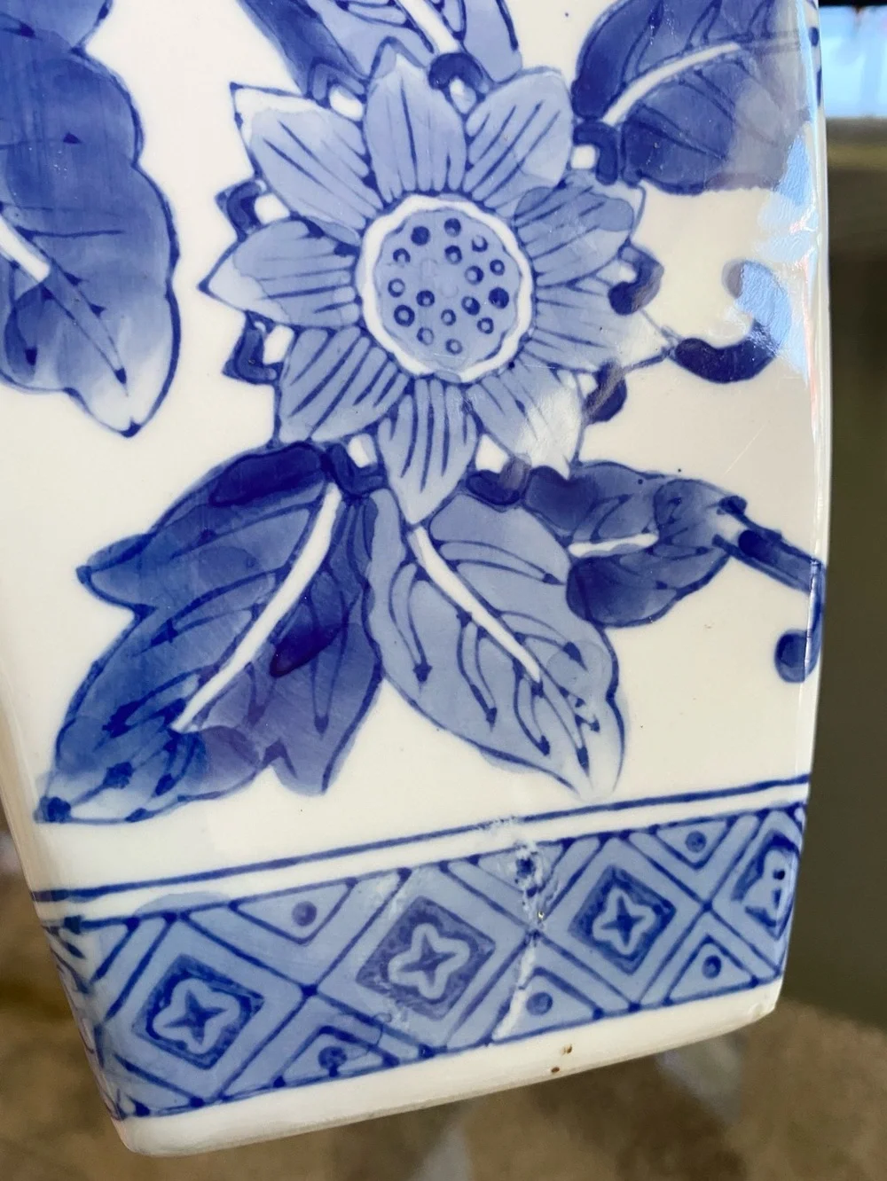 Chinoiserie Blue White Chinese Porcelain Vase Flowers Square Base Handles 10”